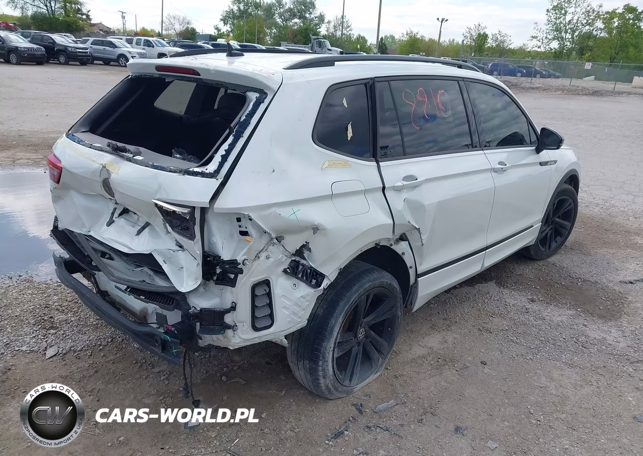 2023 Volkswagen Tiguan 2.0T Se R-Line Black VIN:3VV8B7AX9PM072566 - 4