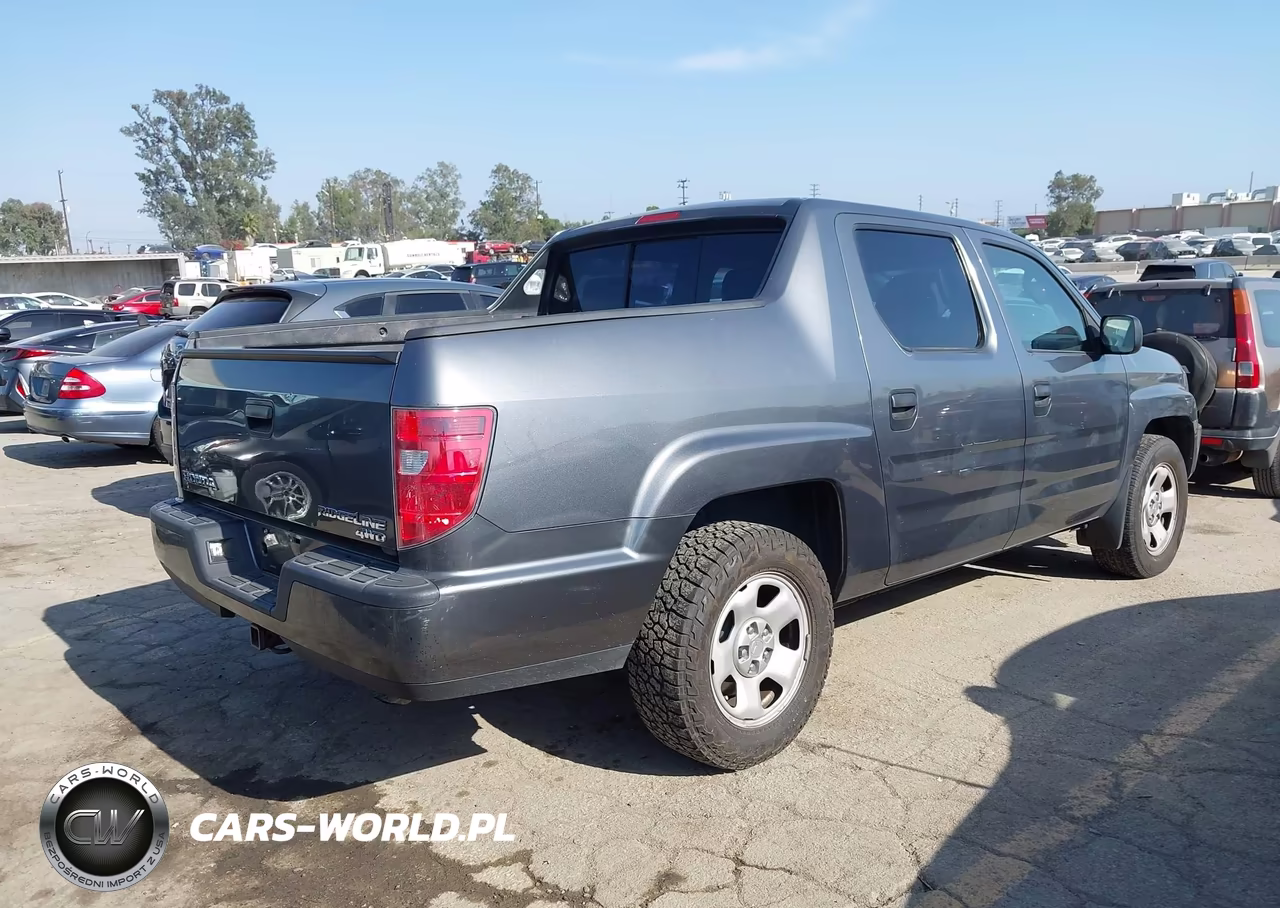2011 Honda Ridgeline Rt VIN:5FPYK1F21BB010527 - 4