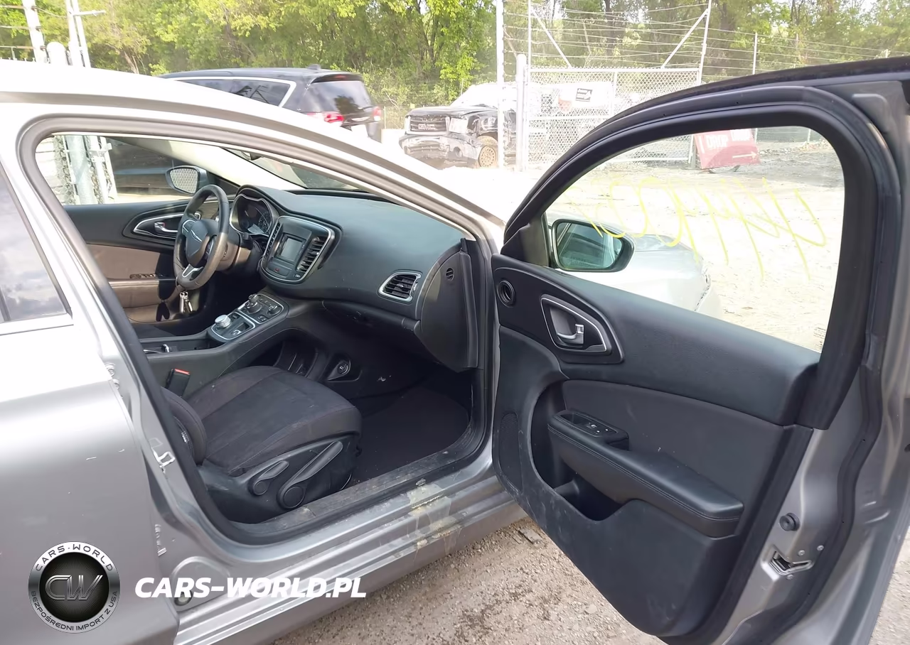 2015 Chrysler 200 Limited VIN:1C3CCCAB8FN585948 - 5