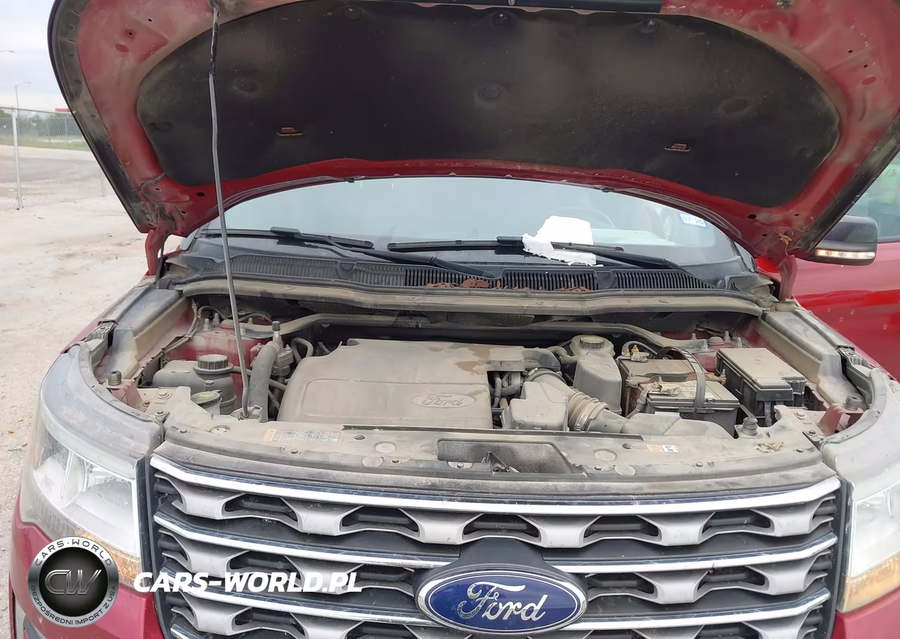 2017 Ford Explorer Xlt VIN:1FM5K7D8XHGB30875 - 10