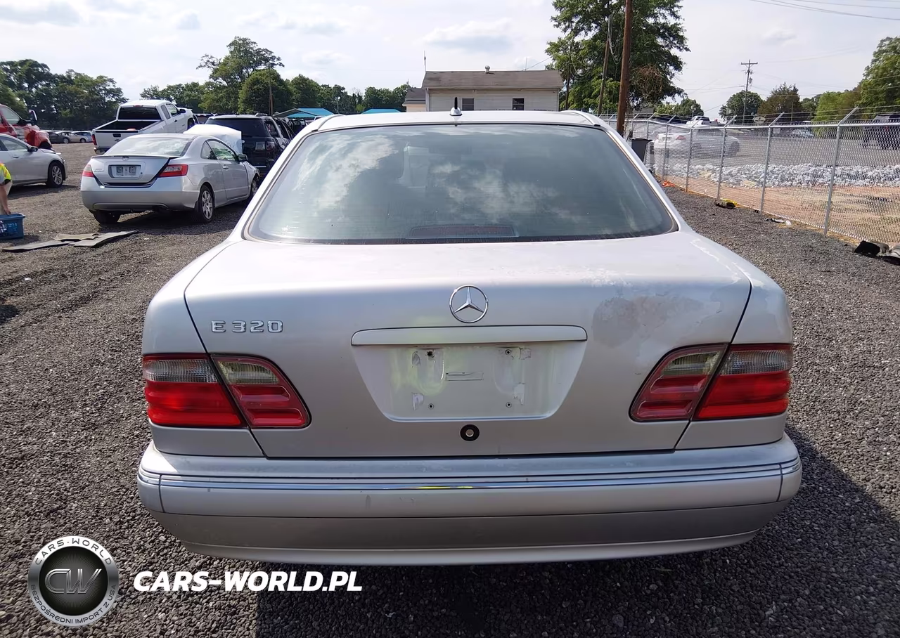 2001 Mercedes-Benz E 320 VIN:WDBJF65J01B184674 - 16