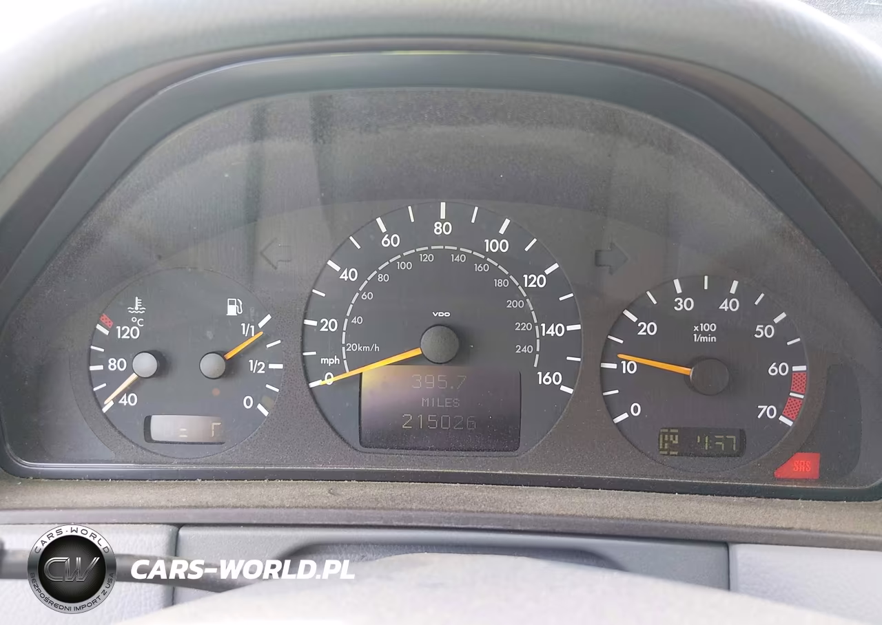 2001 Mercedes-Benz E 320 VIN:WDBJF65J01B184674 - 7