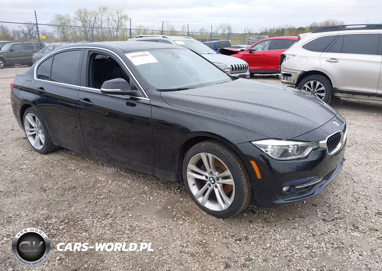 2018 BMW 330I xDrive – zdjęcie 1 z 16
