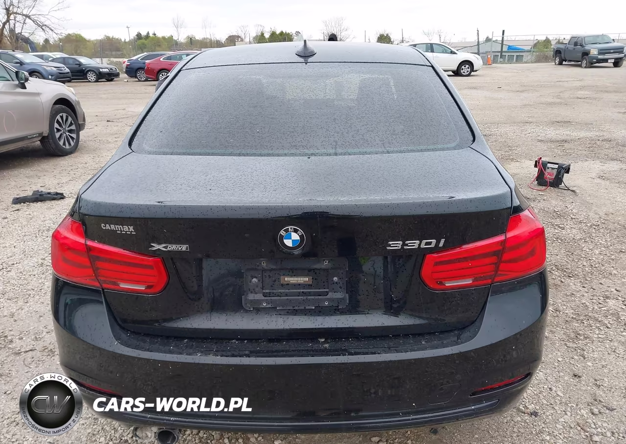 2018 BMW 330I xDrive VIN:WBA8D9C52JEB34936 - 16