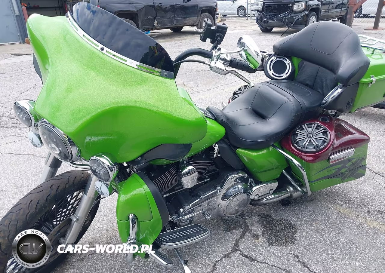 2012 Harley-Davidson Flhtcu Ultra Classic Electra Gld VIN:1HD1FCM12CB633596 - 13