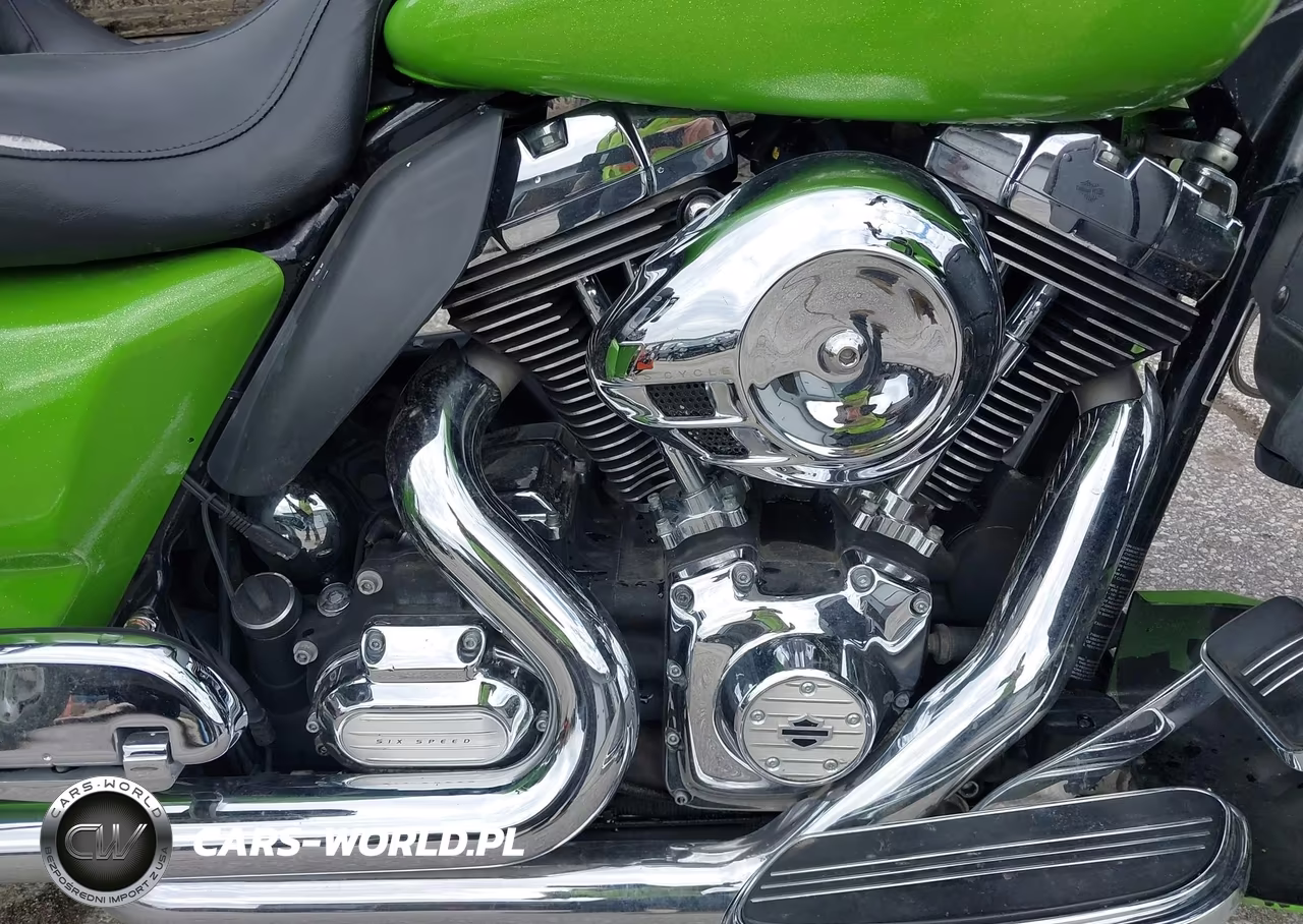 2012 Harley-Davidson Flhtcu Ultra Classic Electra Gld VIN:1HD1FCM12CB633596 - 8