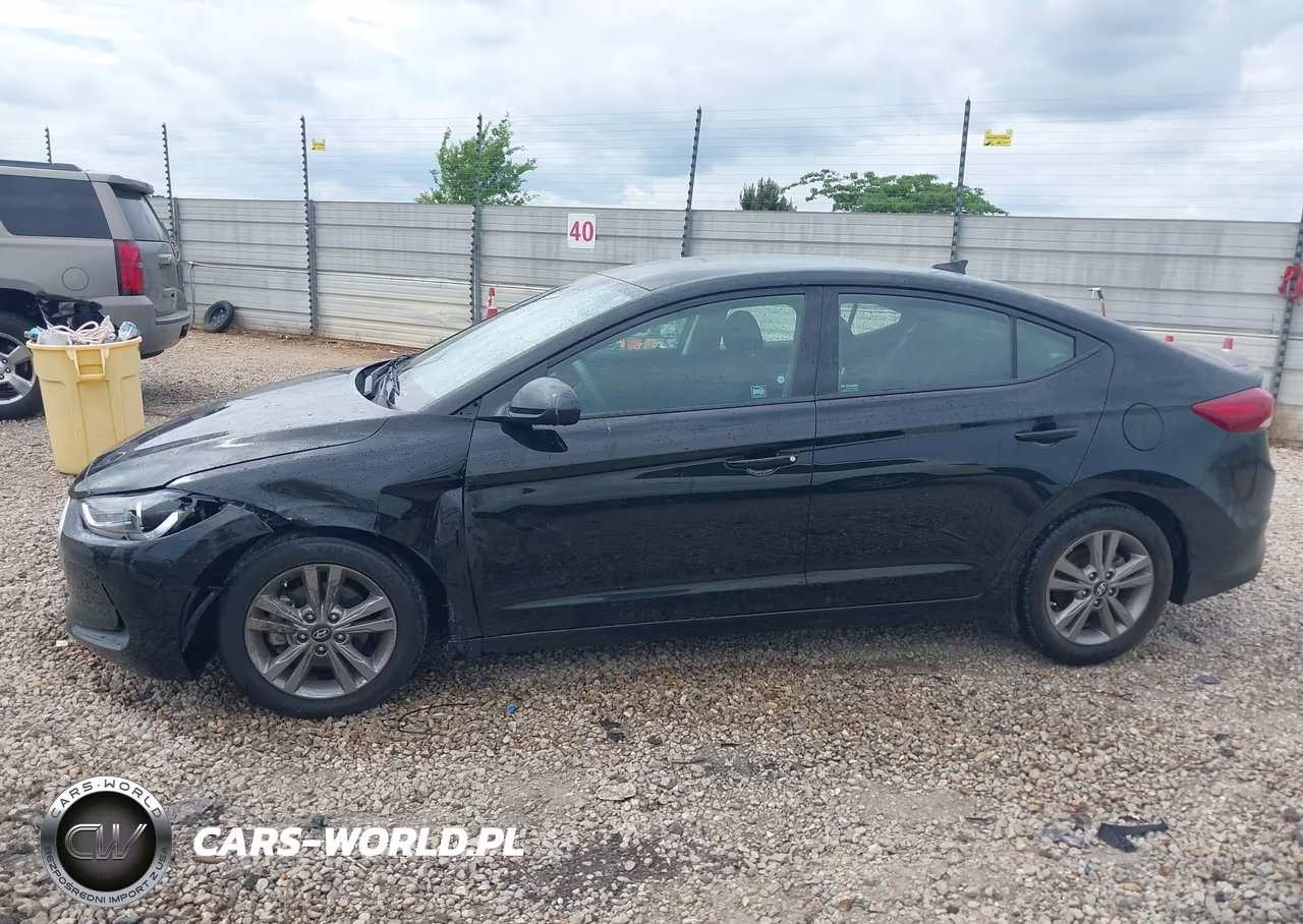 2018 Hyundai Elantra Sel VIN:5NPD84LF4JH383057 - 14