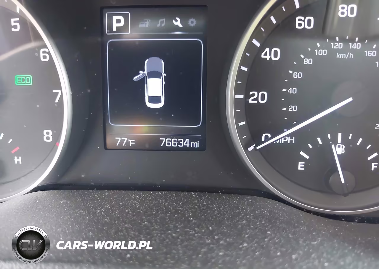 2018 Hyundai Elantra Sel VIN:5NPD84LF4JH383057 - 15