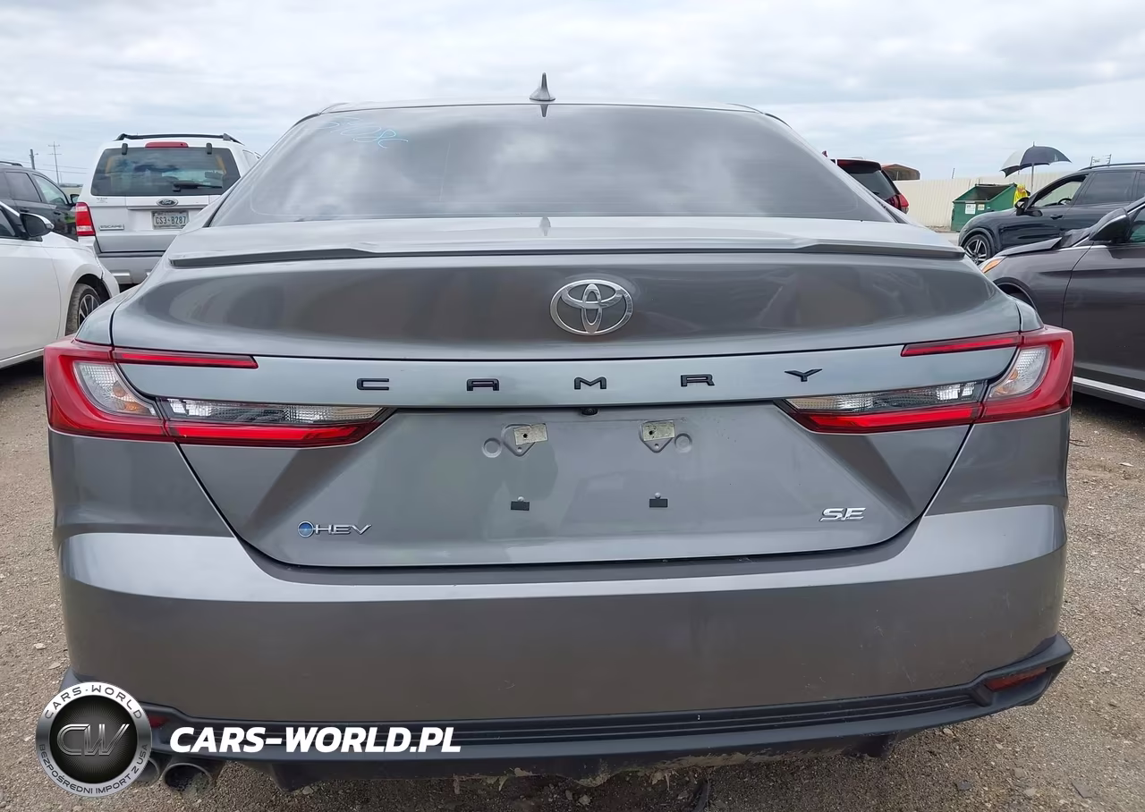 2025 Toyota Camry Se VIN:4T1DAACK9SU545901 - 16