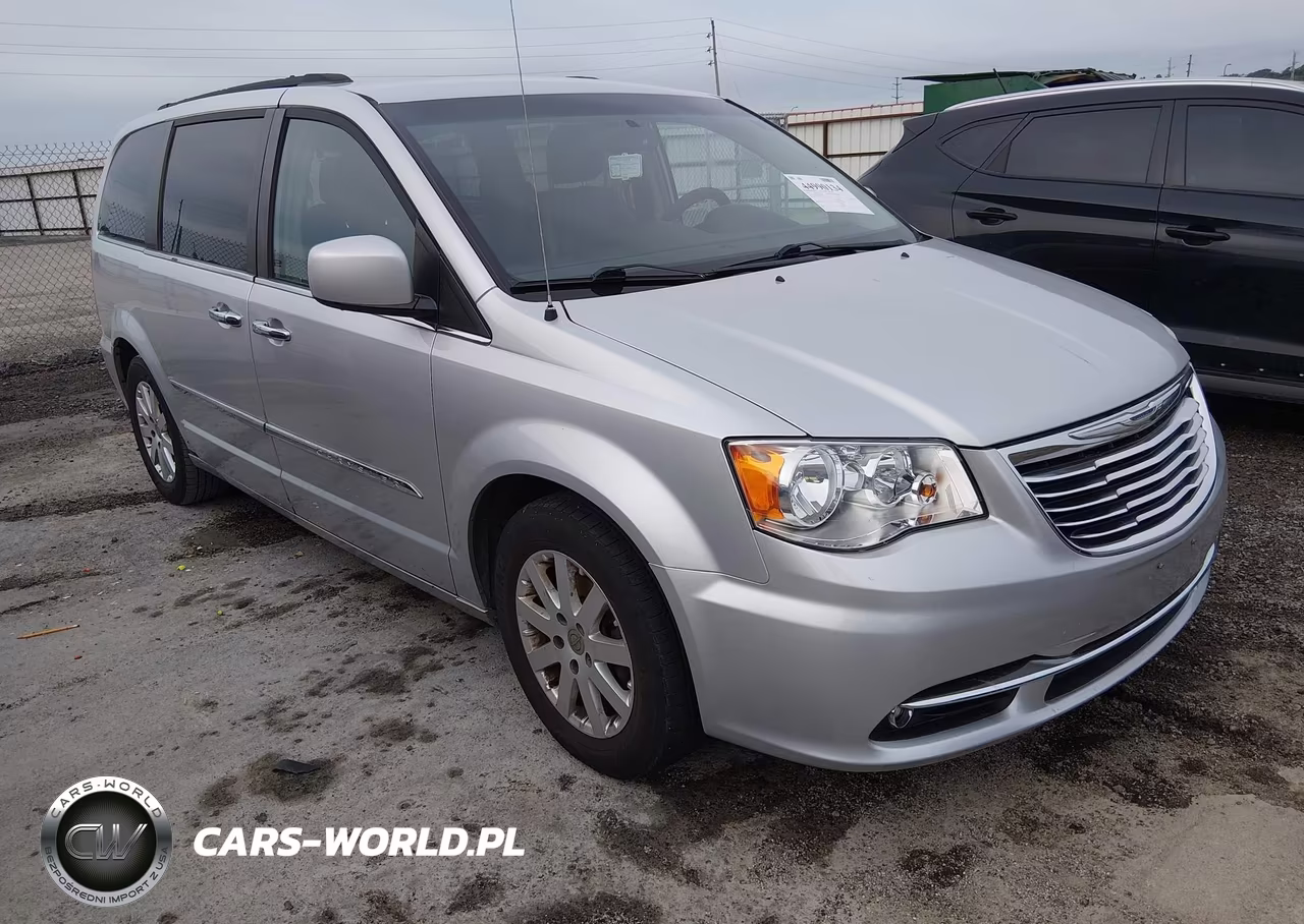 2011 Chrysler Town & Country Touring-L