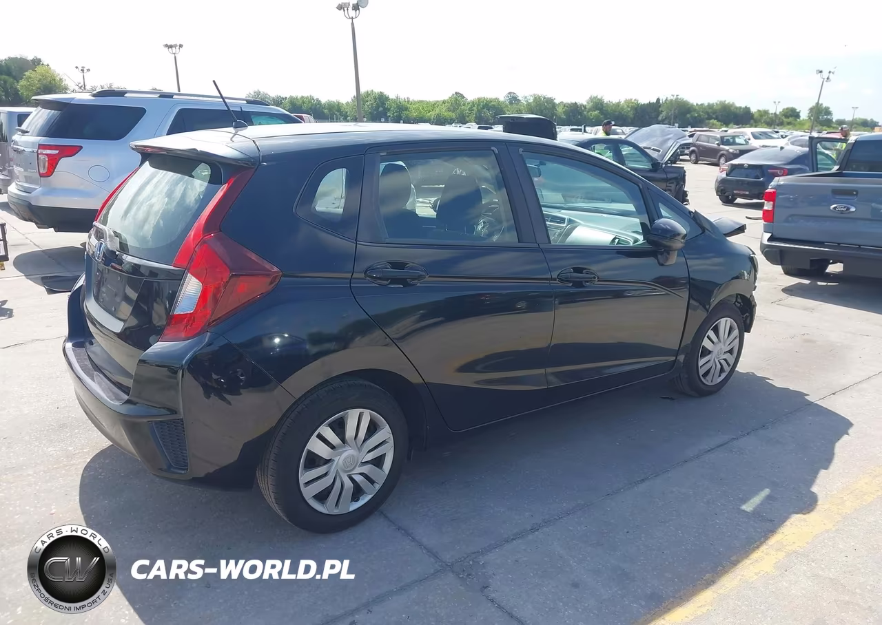 2016 Honda Fit Lx VIN:JHMGK5H5XGX045517 - 4