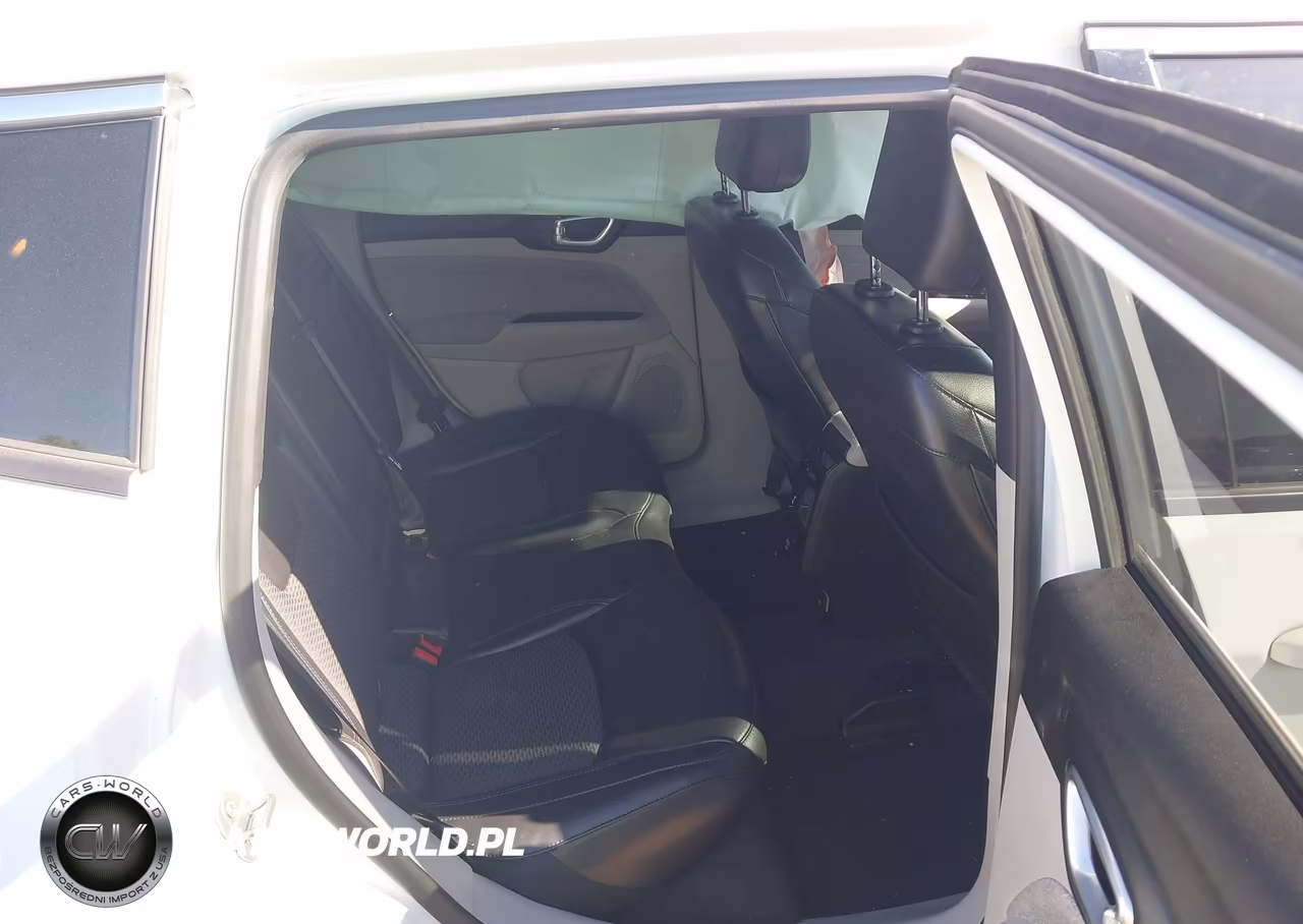 2023 Jeep Compass Latitude 4X4 VIN:3C4NJDBN5PT551136 - 8