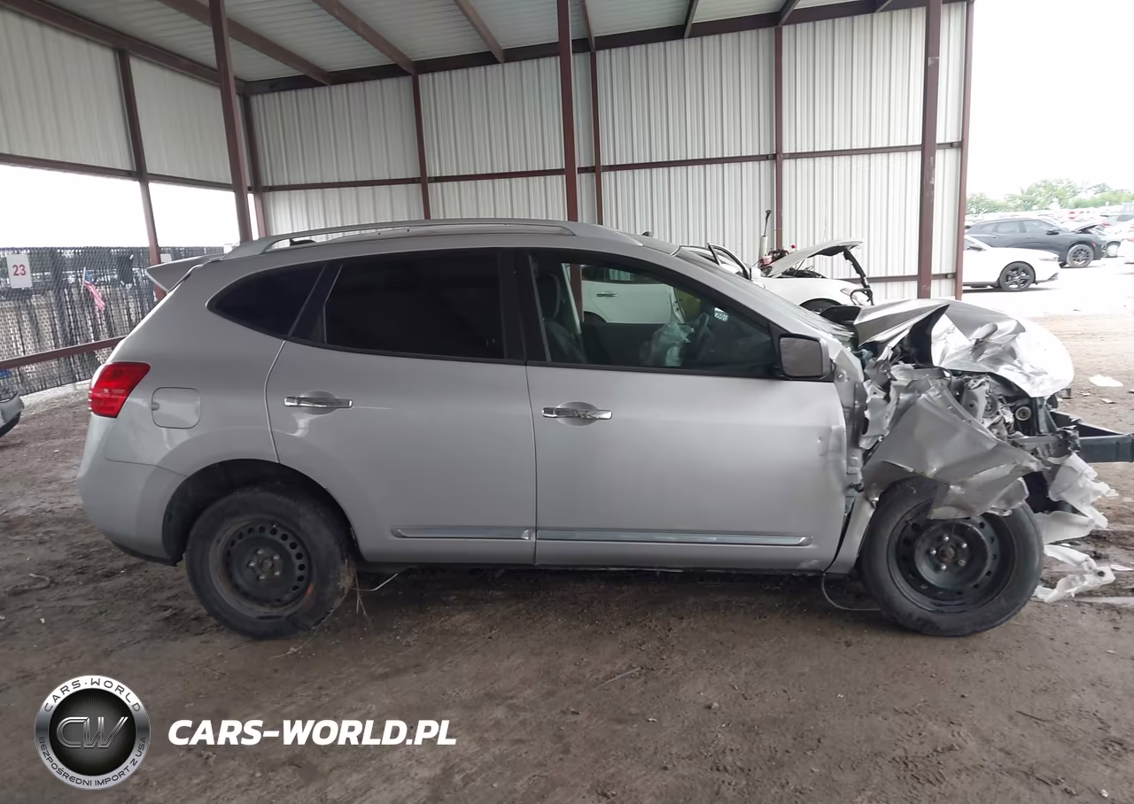 2015 Nissan Rogue Select S VIN:JN8AS5MV4FW759388 - 13