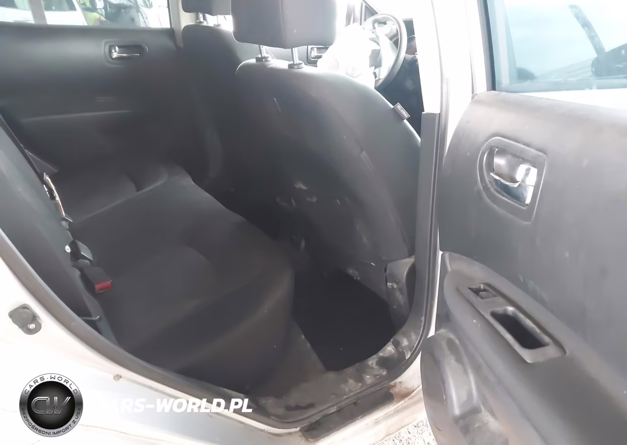 2015 Nissan Rogue Select S VIN:JN8AS5MV4FW759388 - 8
