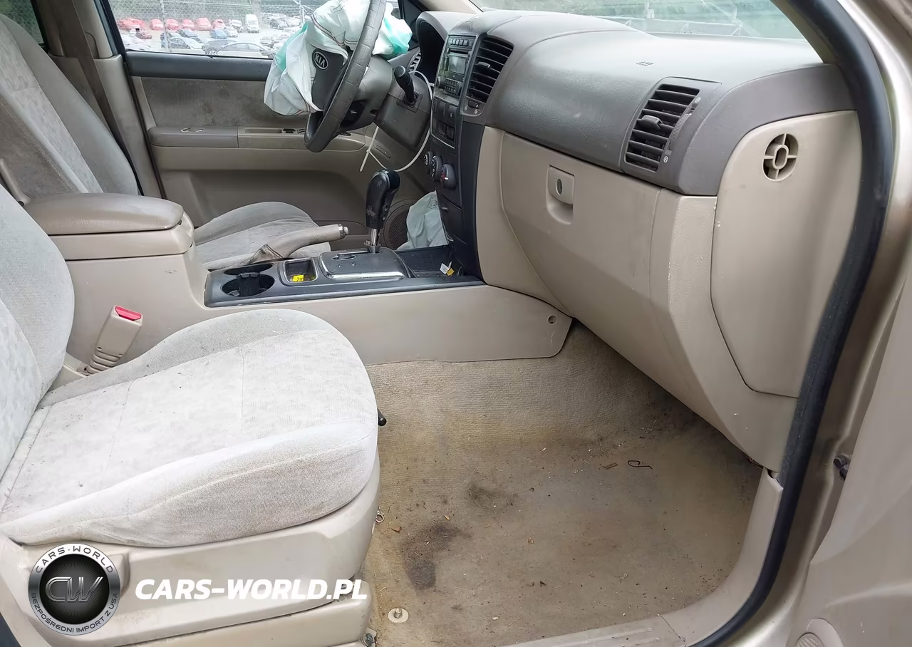 2008 Kia Sorento Base VIN:KNDJD735985769345 - 5