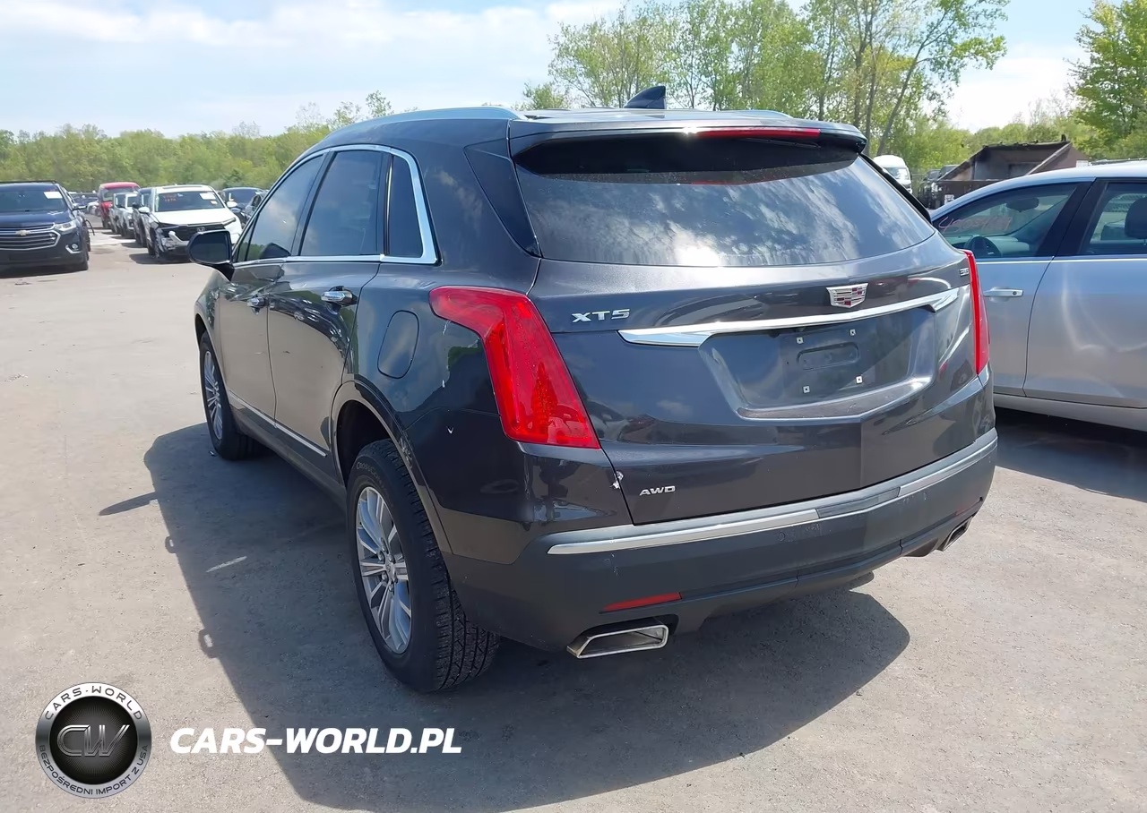 2018 Cadillac Xt5 Luxury VIN:1GYKNDRSXJZ200820 - 3