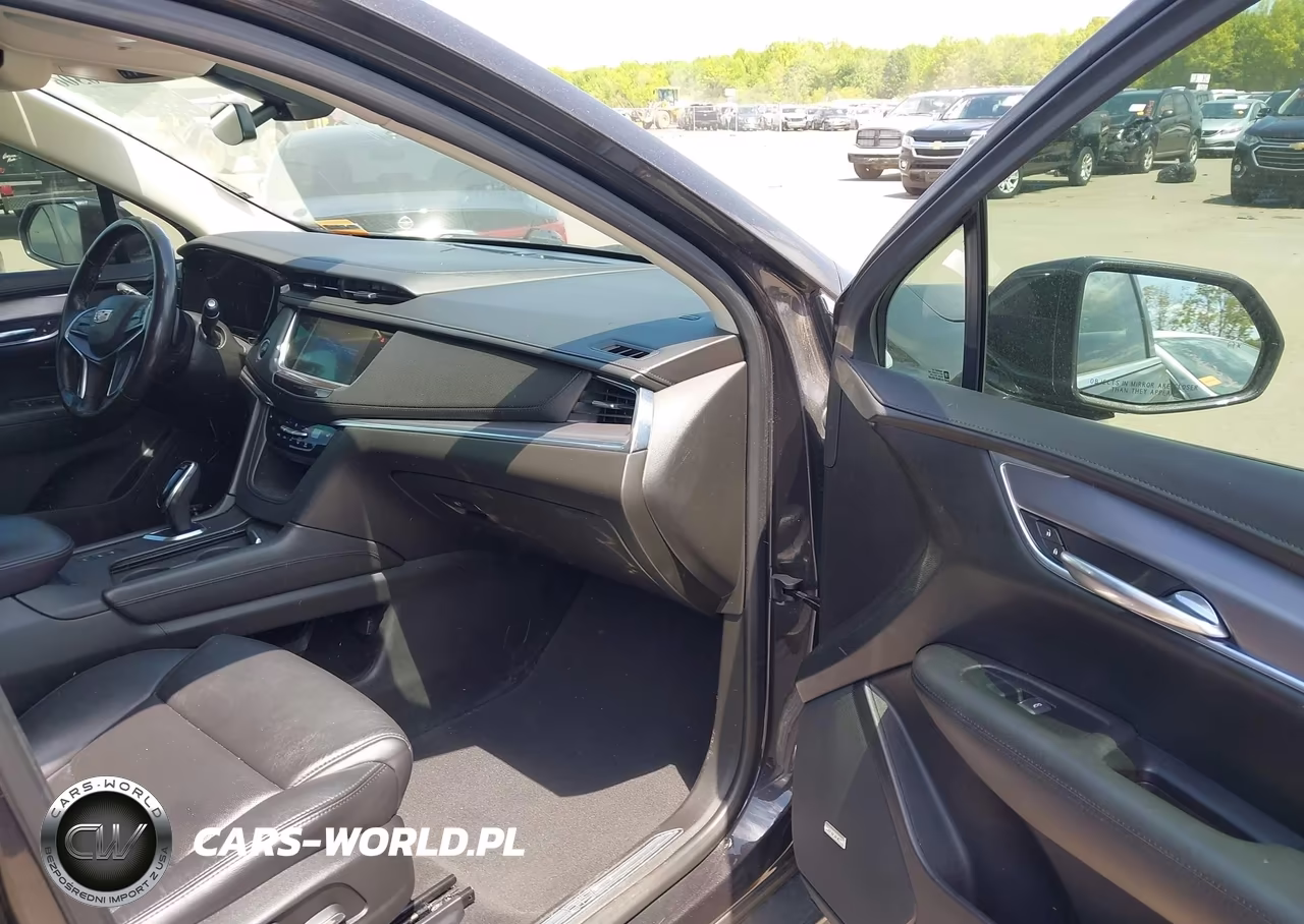 2018 Cadillac Xt5 Luxury VIN:1GYKNDRSXJZ200820 - 5
