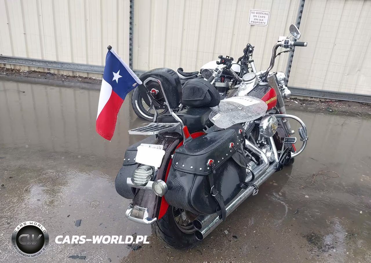 2010 Harley-Davidson Flstc VIN:1HD1BW51XAB022143 - 4