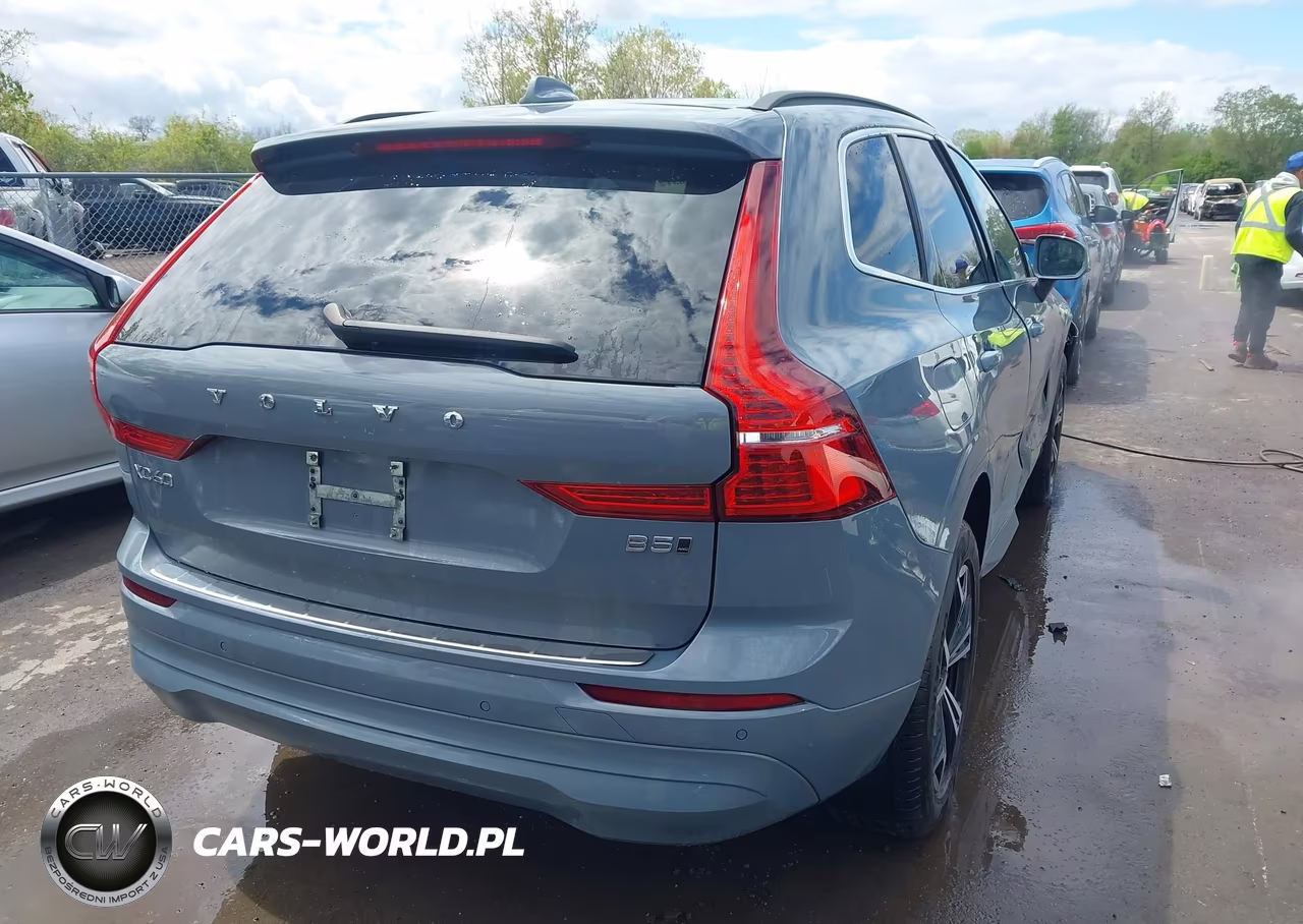 2022 Volvo Xc60 B5 Momentum VIN:YV4L12RK2N1083746 - 4