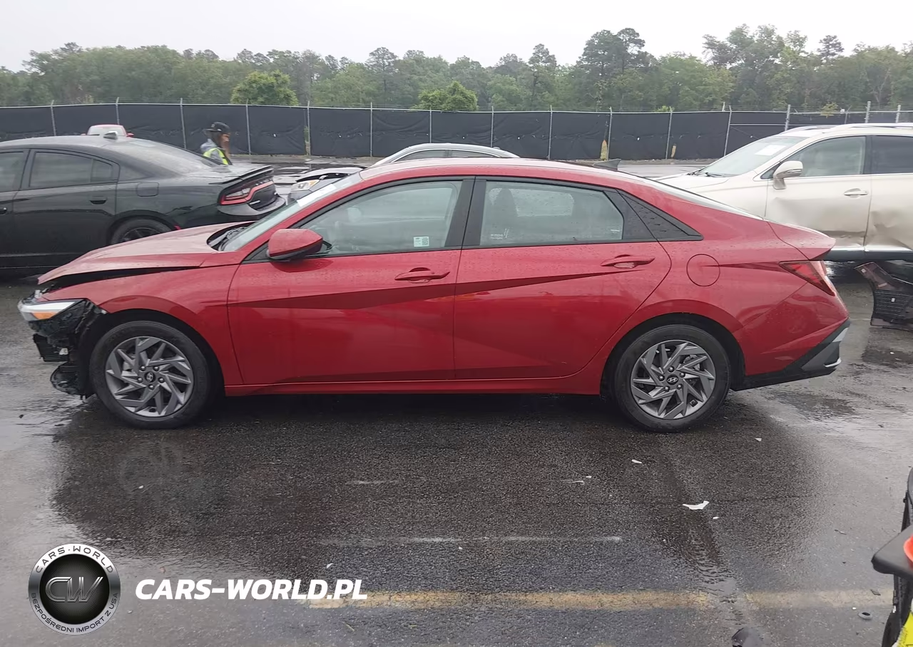 2024 Hyundai Elantra Sel VIN:KMHLM4DG7RU643947 - 15