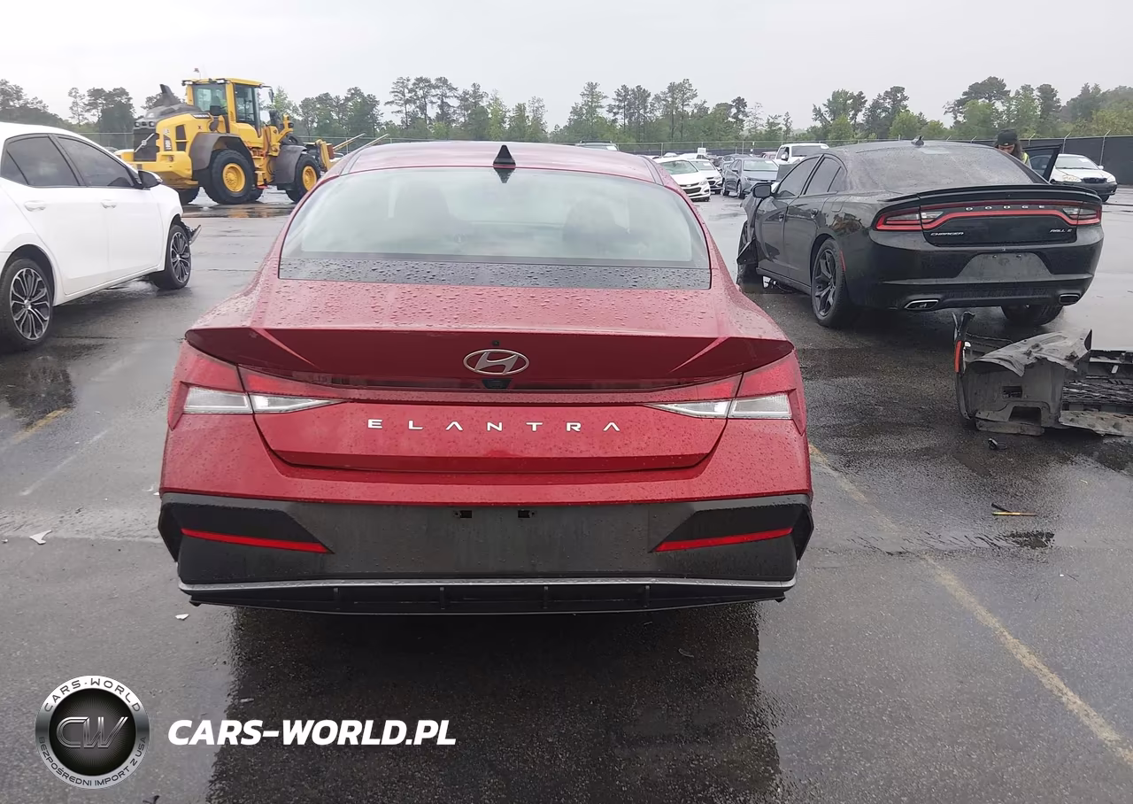 2024 Hyundai Elantra Sel VIN:KMHLM4DG7RU643947 - 17