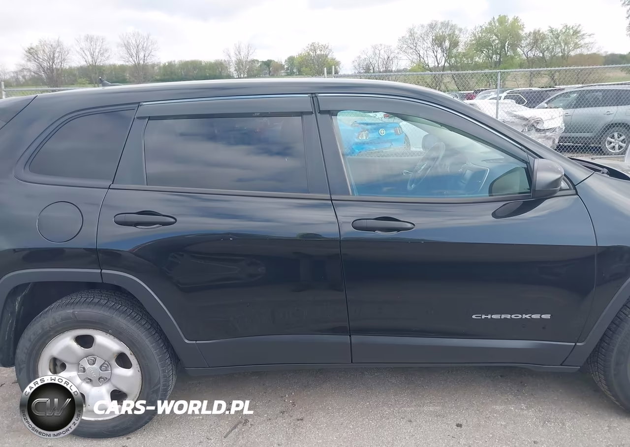 2015 Jeep Cherokee Sport VIN:1C4PJMABXFW672561 - 13