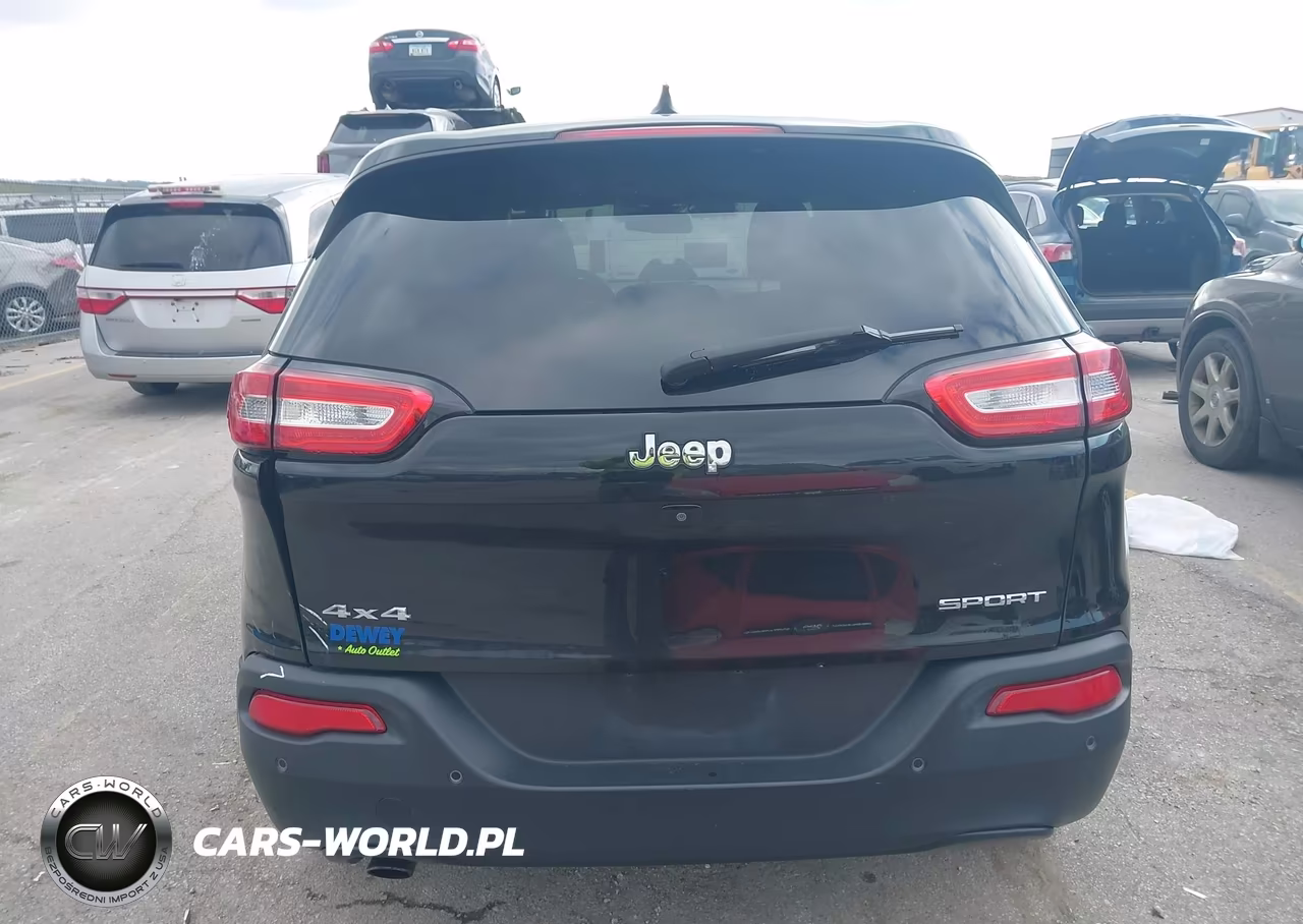 2015 Jeep Cherokee Sport VIN:1C4PJMABXFW672561 - 16