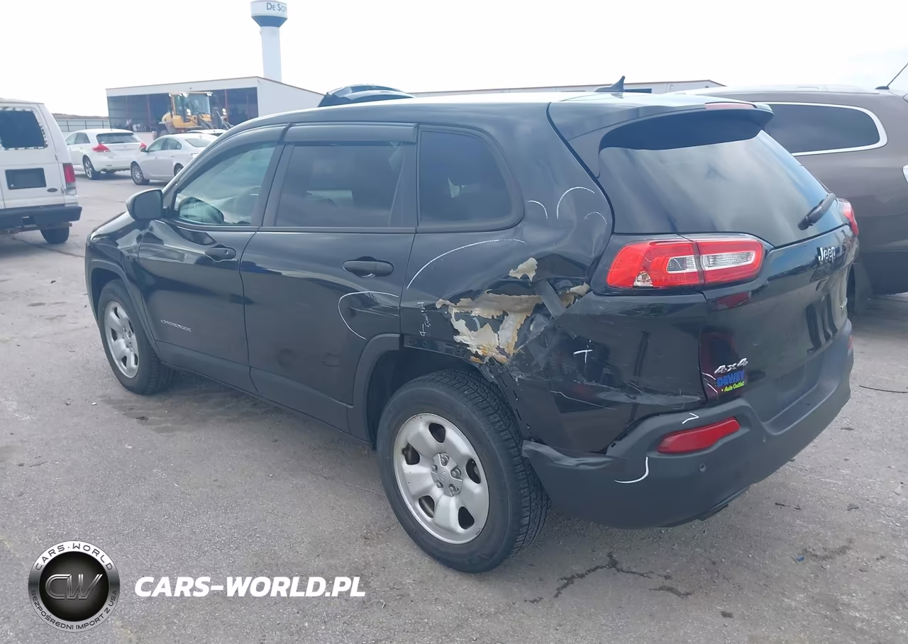 2015 Jeep Cherokee Sport VIN:1C4PJMABXFW672561 - 3