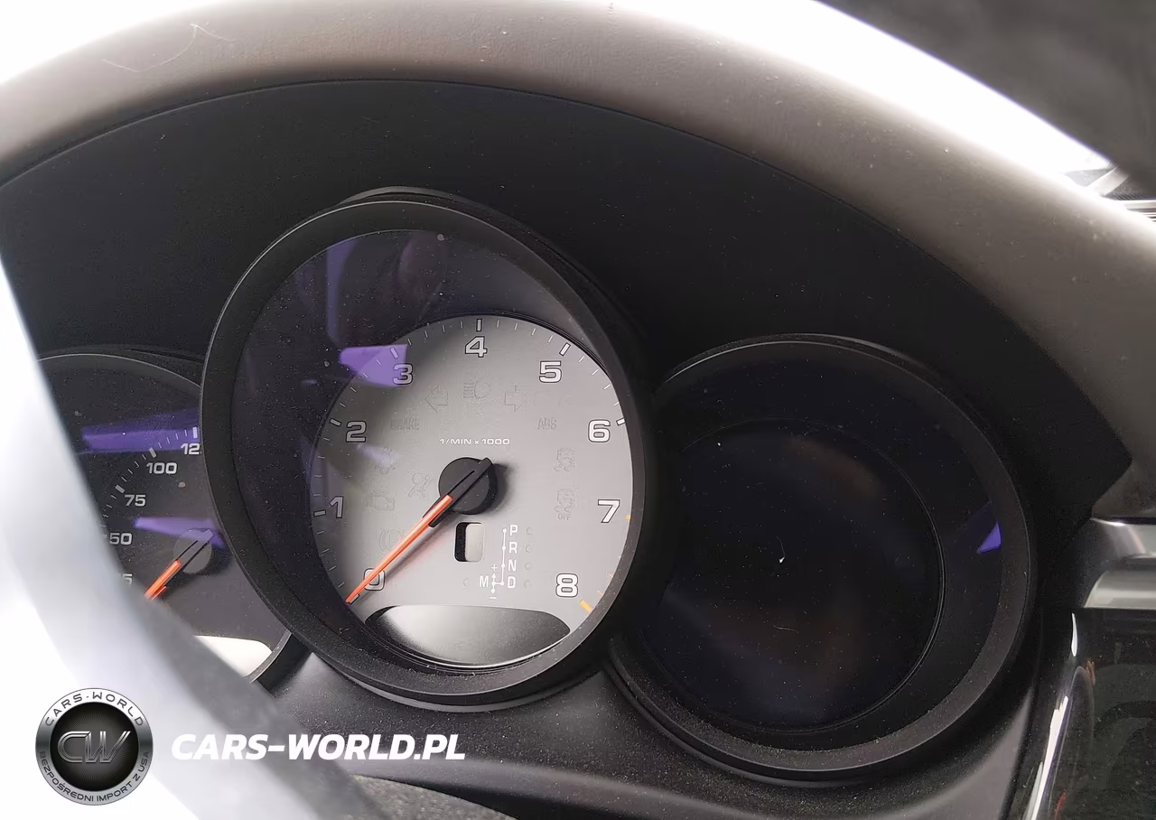 2019 Porsche Macan S VIN:WP1AB2A51KLB32902 - 15