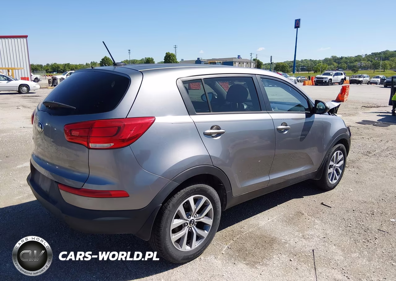 2015 Kia Sportage Lx VIN:KNDPB3AC8F7782633 - 4