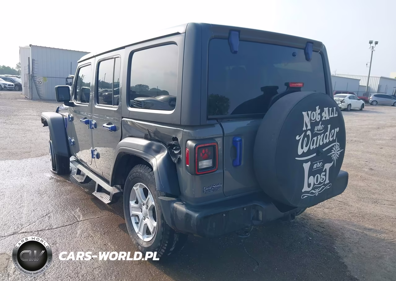 2021 Jeep Wrangler Unlimited Sport S 4X4 VIN:1C4HJXDGXMW522671 - 3