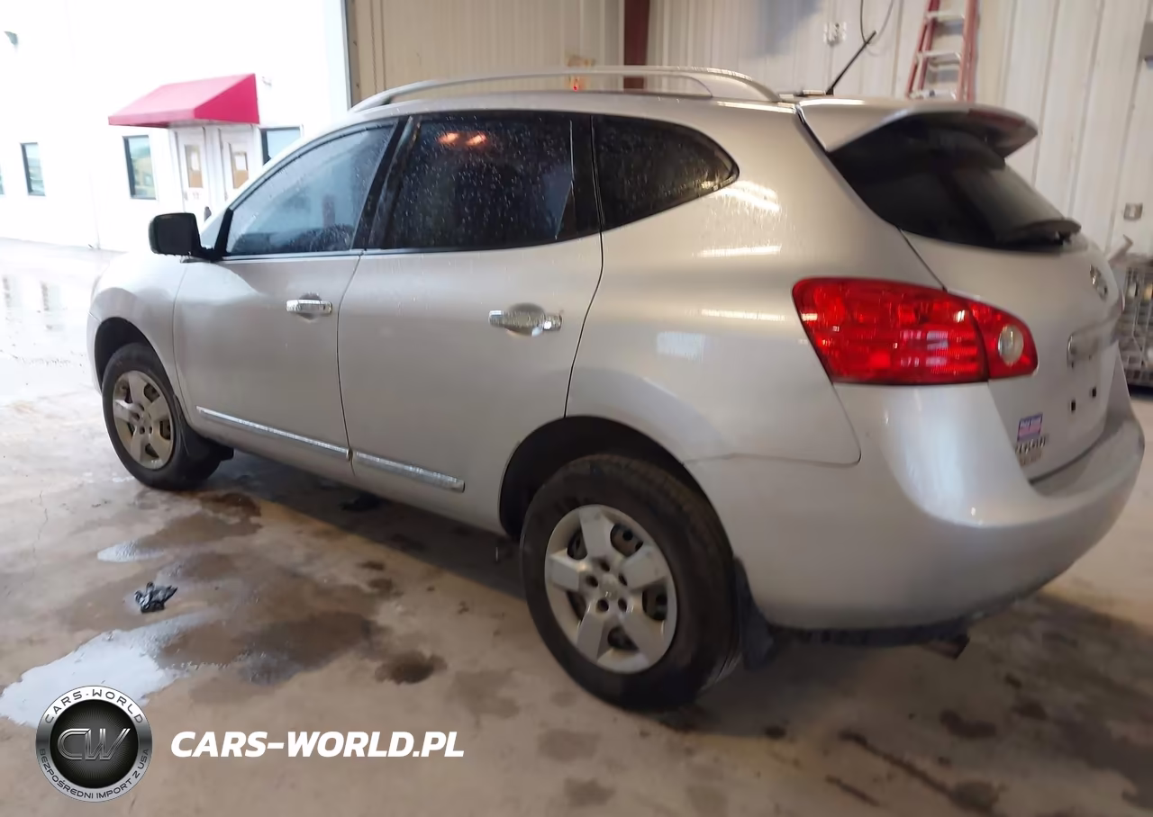 2015 Nissan Rogue Select S VIN:JN8AS5MV0FW751983 - 3