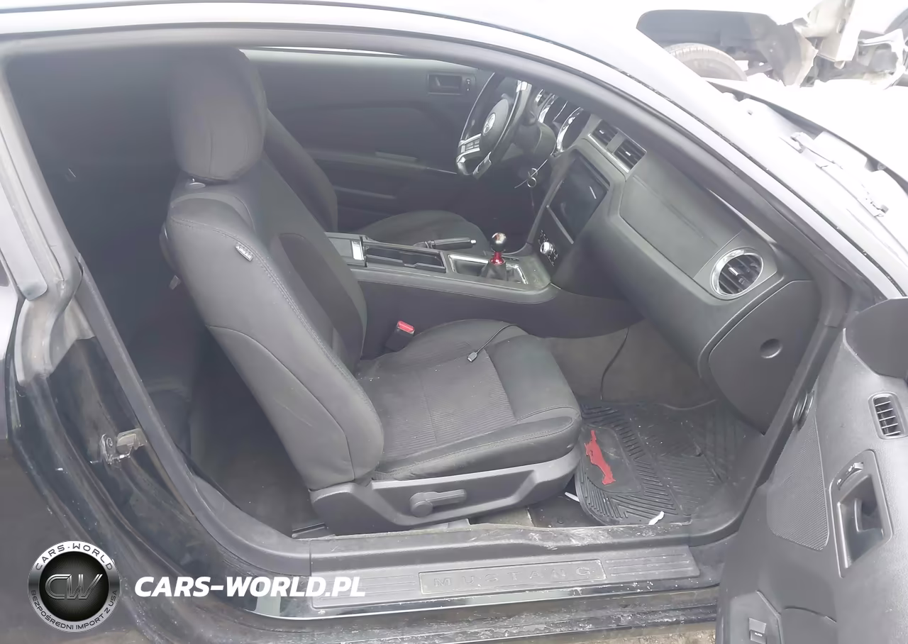 2014 Ford Mustang V6 VIN:1ZVBP8AM4E5326511 - 5