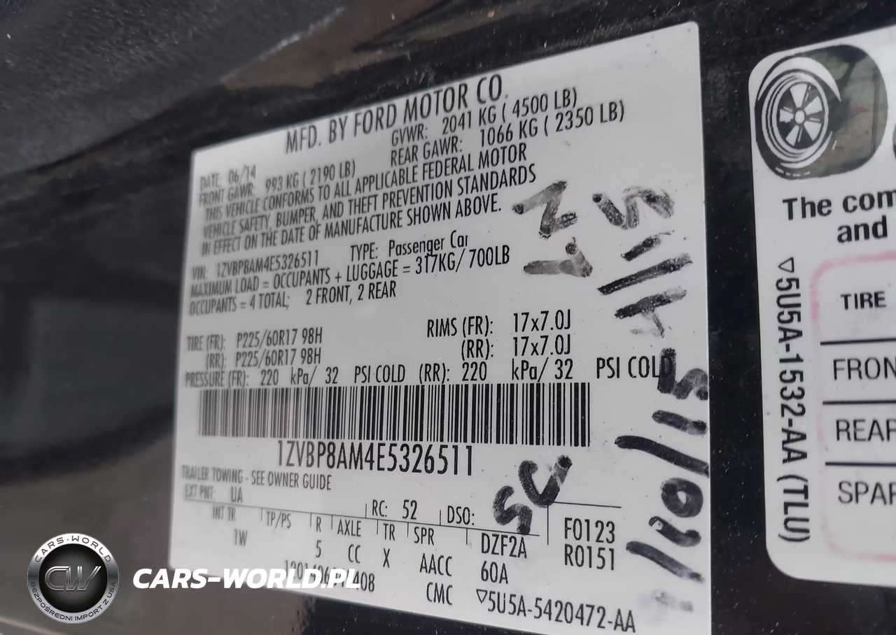 2014 Ford Mustang V6 VIN:1ZVBP8AM4E5326511 - 9