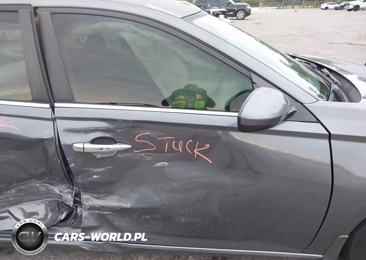 2019 Nissan Altima 2.5 S VIN:1N4BL4BV4KN329036 - 5