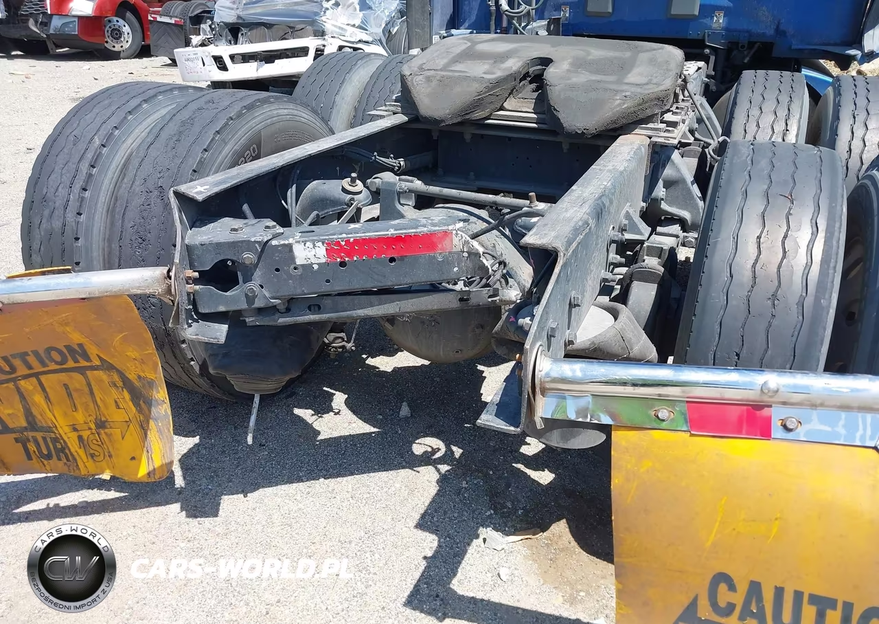 2016 Kenworth Construction T680 VIN:1XKYD49X5GJ479698 - 11