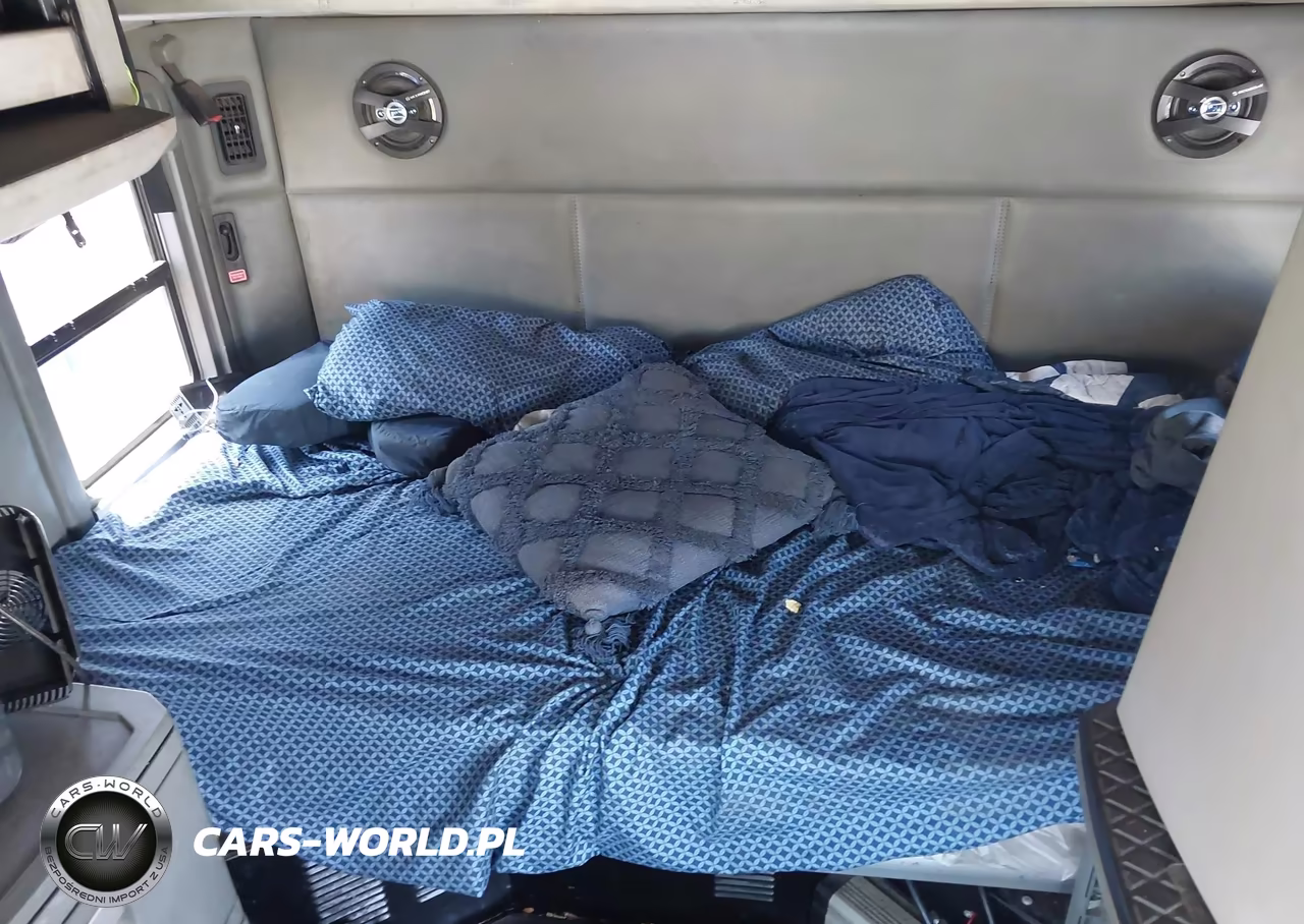2016 Kenworth Construction T680 VIN:1XKYD49X5GJ479698 - 6