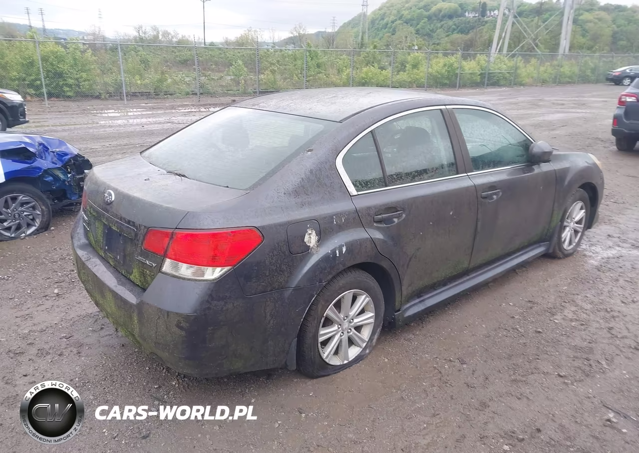 2011 Subaru Legacy 2.5I Premium VIN:4S3BMBG60B3219464 - 4