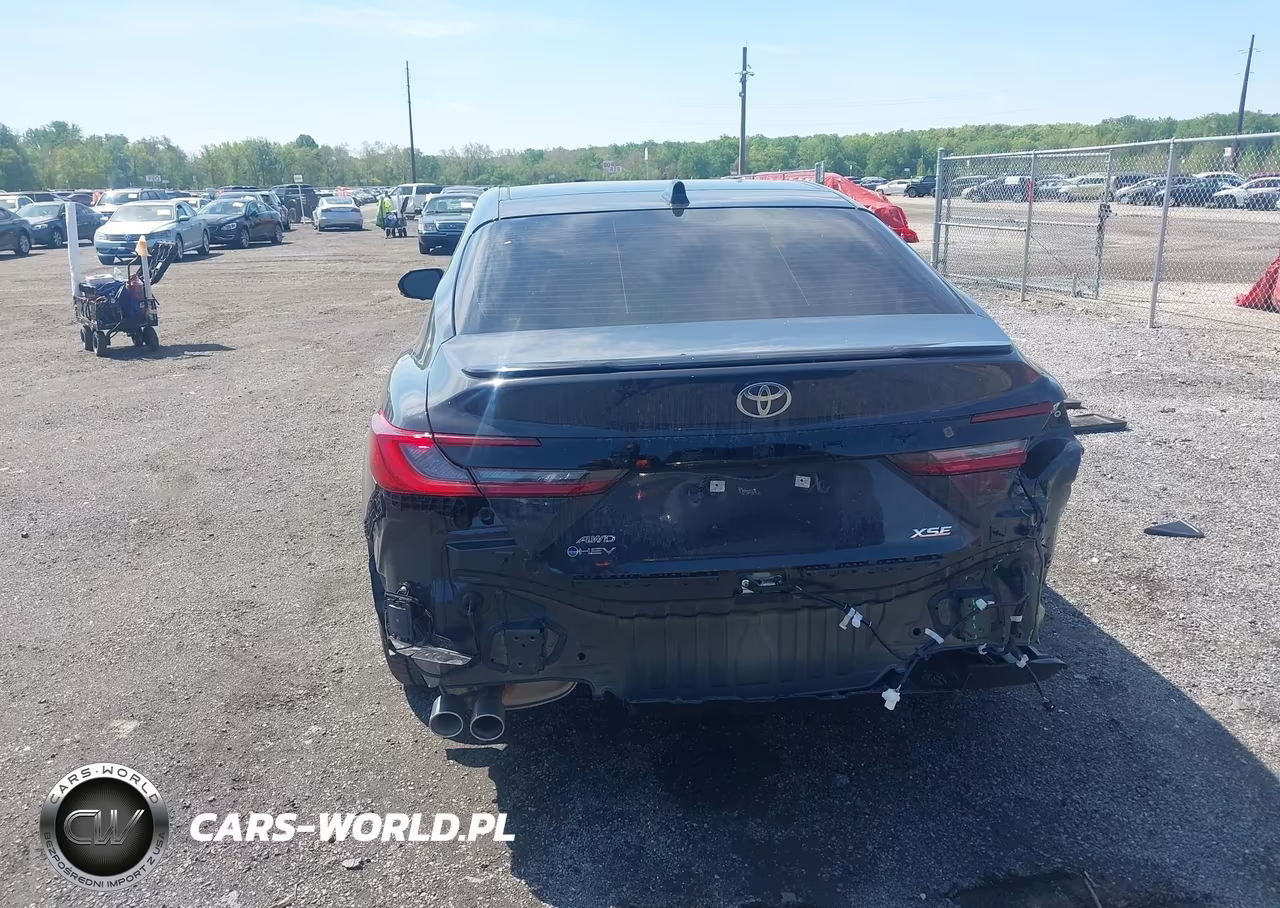 2026 Toyota Camry Xse VIN:4T1DBADK9TU047971 - 17