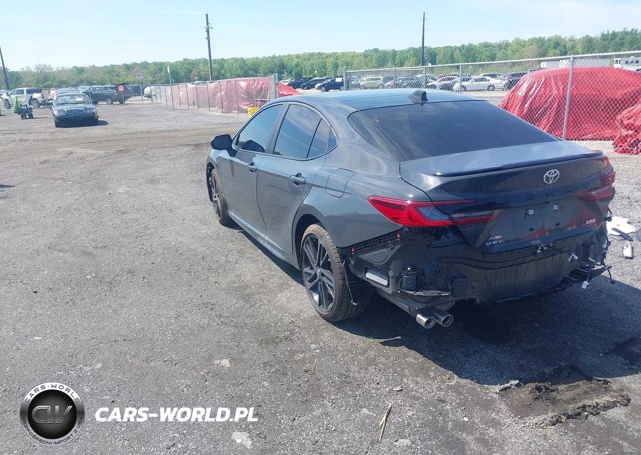 2026 Toyota Camry Xse VIN:4T1DBADK9TU047971 - 3