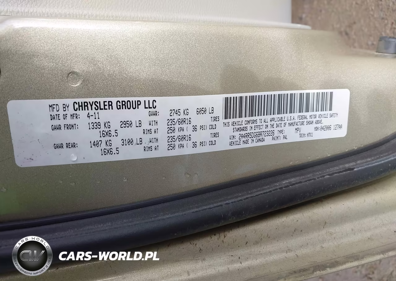 2011 Chrysler Town & Country Touring VIN:2A4RR5DG6BR723226 - 9