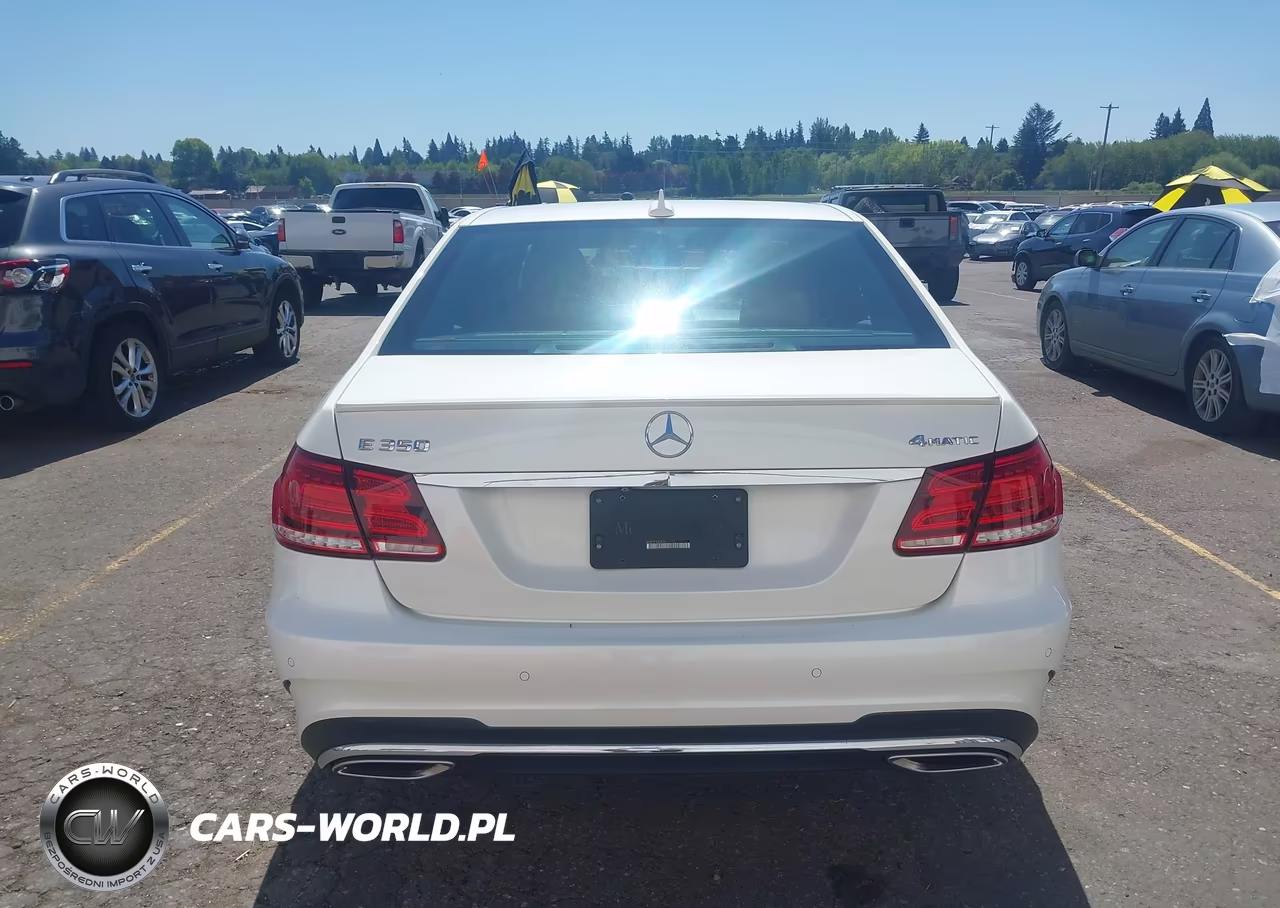 2016 Mercedes-Benz E 350 4Matic VIN:WDDHF8JB4GB215126 - 16