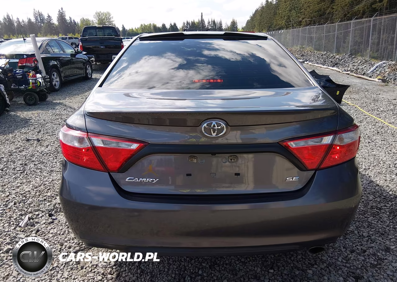 2017 Toyota Camry Se VIN:4T1BF1FK5HU413182 - 17