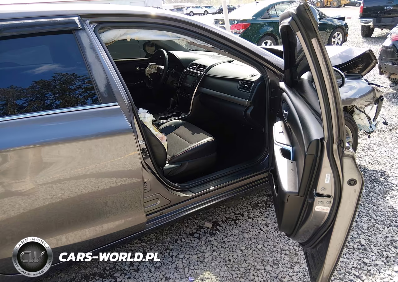 2017 Toyota Camry Se VIN:4T1BF1FK5HU413182 - 5