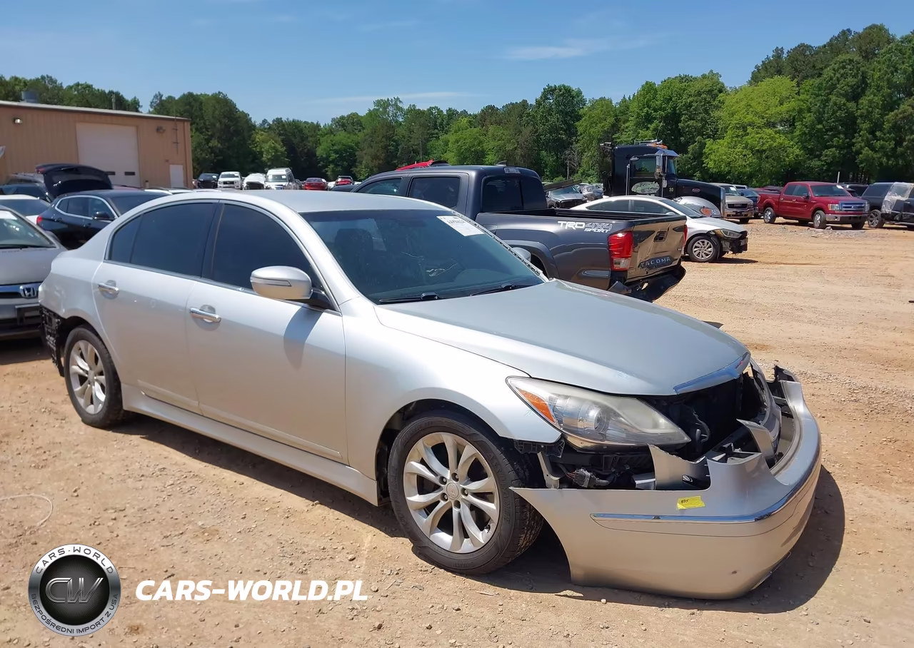 2013 Hyundai Genesis 3.8