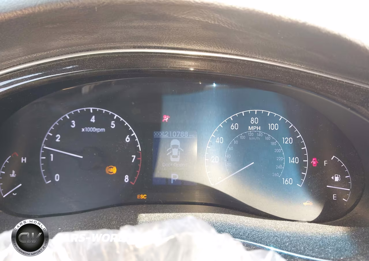 2013 Hyundai Genesis 3.8 VIN:KMHGC4DD3DU224299 - 7