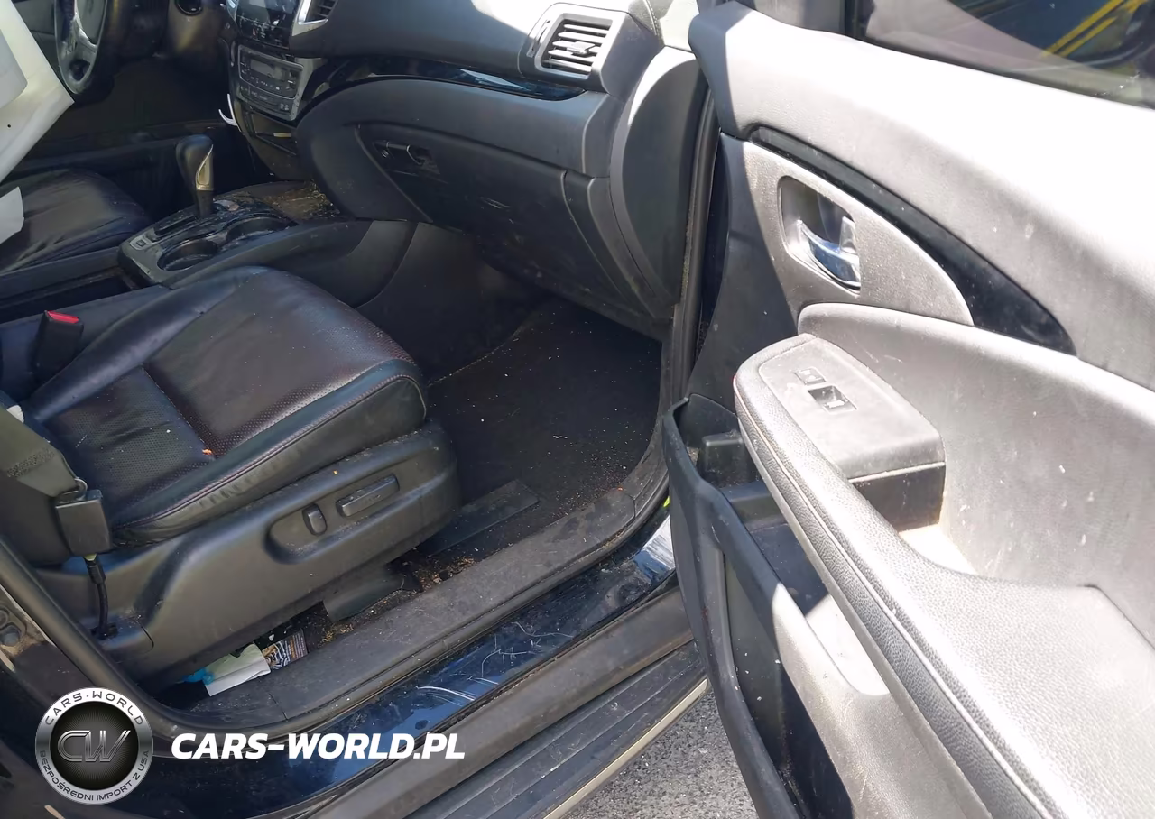 2019 Honda Ridgeline Black Edition VIN:5FPYK3F87KB025520 - 5