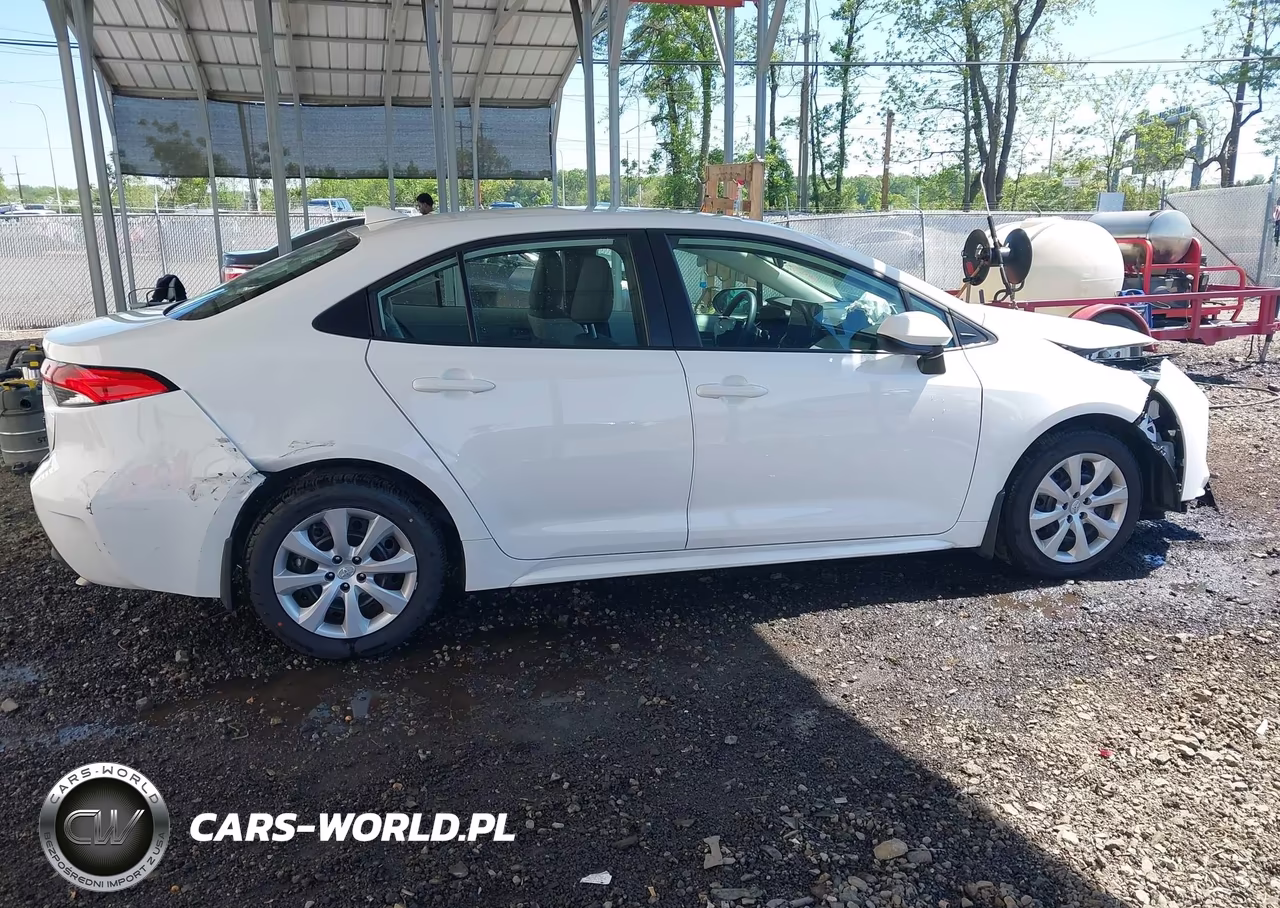 2026 Toyota Corolla Le VIN:5YFB4MDE3TP397403 - 13
