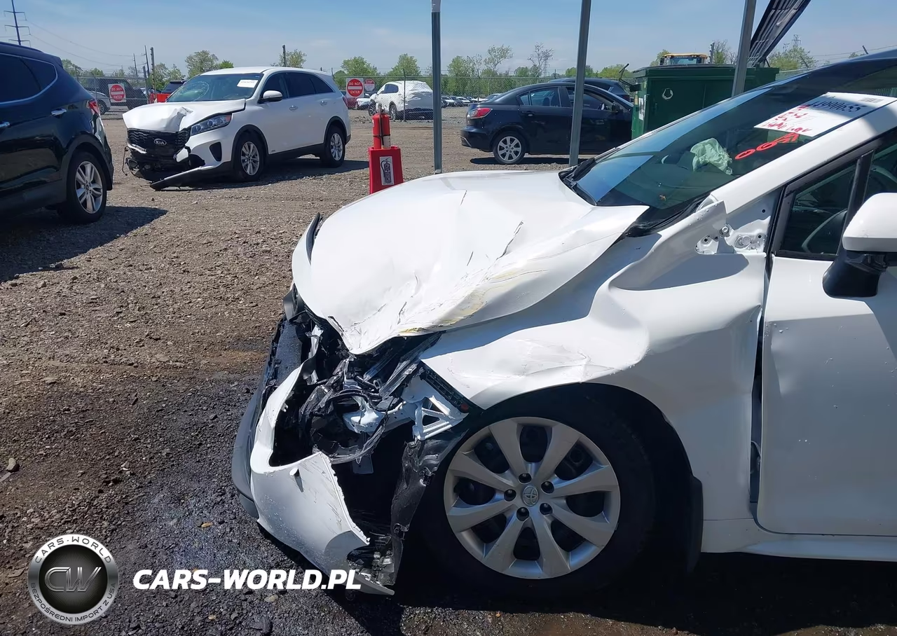 2026 Toyota Corolla Le VIN:5YFB4MDE3TP397403 - 17