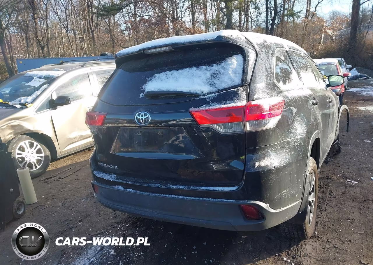 2017 Toyota Highlander Le VIN:5TDBZRFH7HS409170 - 15